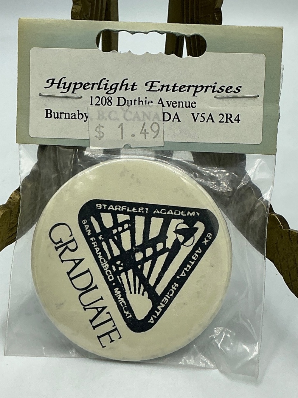 Star Trek Starfleet Academy Graduate Vintage Cream Novelty Pin Button
